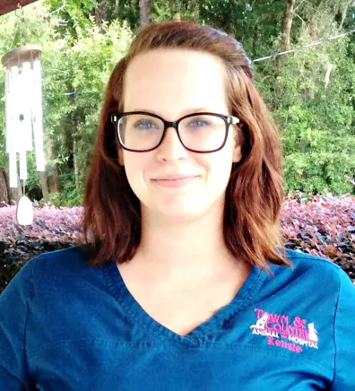 Kenzie E. - Client Service Specialist at Town & Country Animal Hospital in Ocala, Florida.